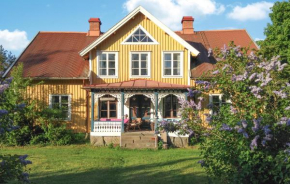 5 Bedroom Beautiful Home In Fågelfors